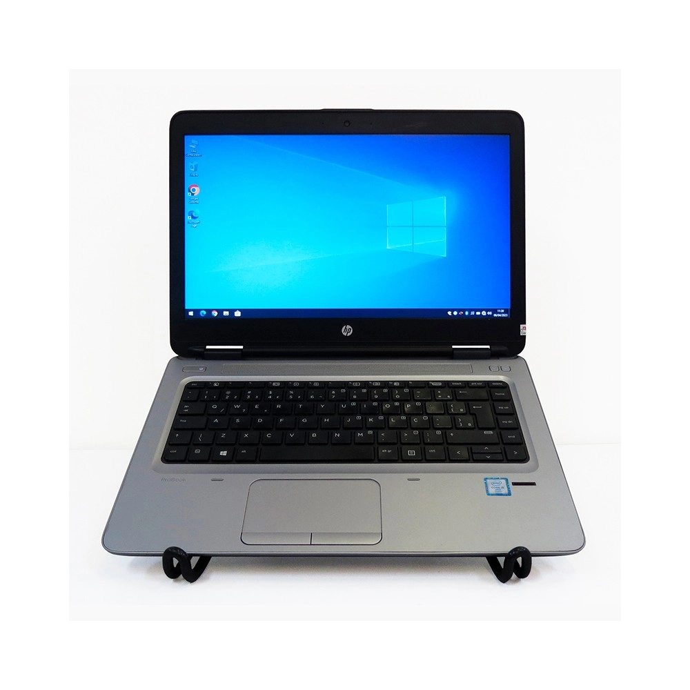 Notebook HP ProBook 640 G2 modelo W8J70EP#AC4 em vista frontal.