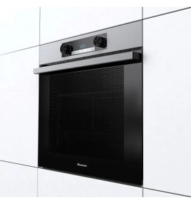 Lado direito do forno elétrico de embutir Hisense 77 litros.